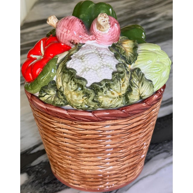 Mid-Century Made in Japan Trompe L’Oleil Basket of Vegetables For Sale In Seattle - Image 6 of 15