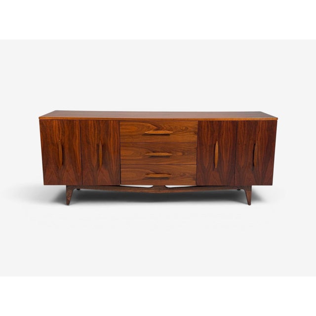 Brown Young Manufacturing, Standard Dreser, Walnut, Usa, 1960s For Sale - Image 8 of 15