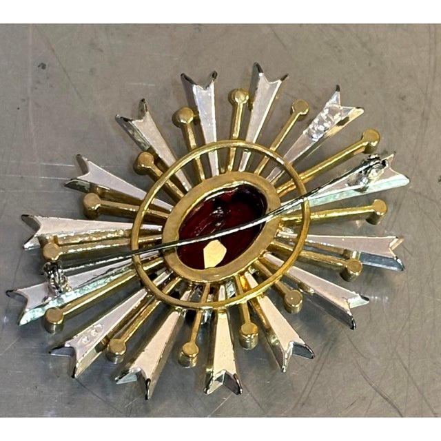 Kenneth Jay Lane Kenneth Jay Lane Large Red Stone/Rhinestone Starburst Brooch For Sale - Image 4 of 4