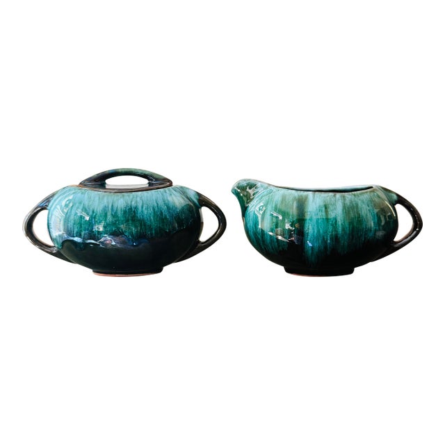 Mid 20th Century Blue Mountain Pottery Creamer and Sugar Bowl Set Emerald Green Drip Glaze Canada For Sale