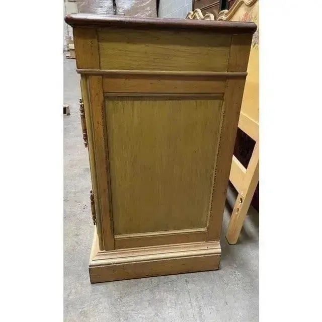 Offered is a solid heavy mahogany painted credenza sideboard by Baker furniture. This piece features the original painted...