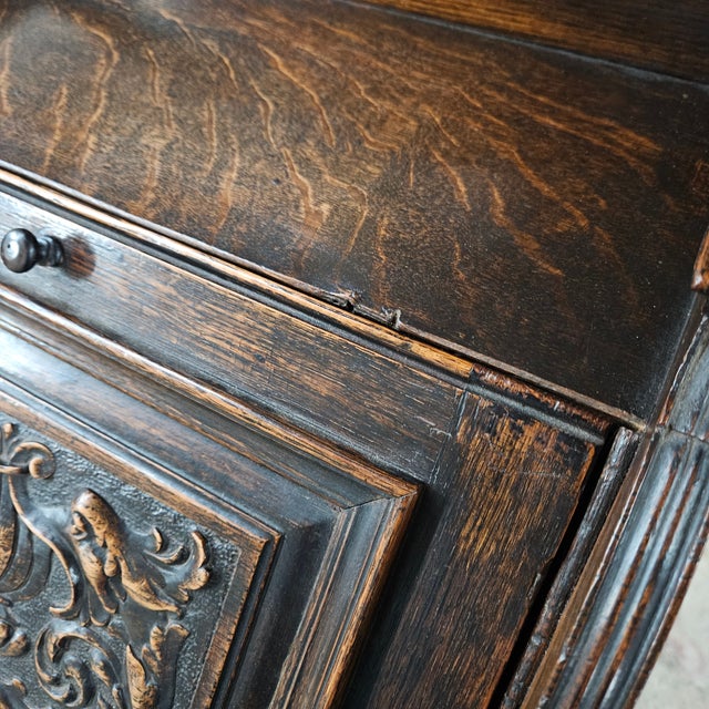 Antique Oak Secretary/Bureau/Lecturn With Carved Front Fall on Turned Leg Base For Sale In Atlanta - Image 6 of 17