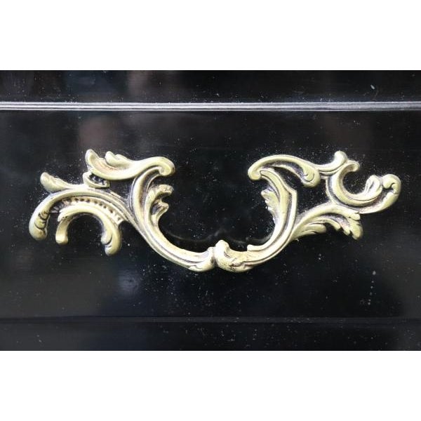 Fine Quality Ebonized Black Lacquer Bronze Mounted Louis XV Style Console Table For Sale In Philadelphia - Image 6 of 12
