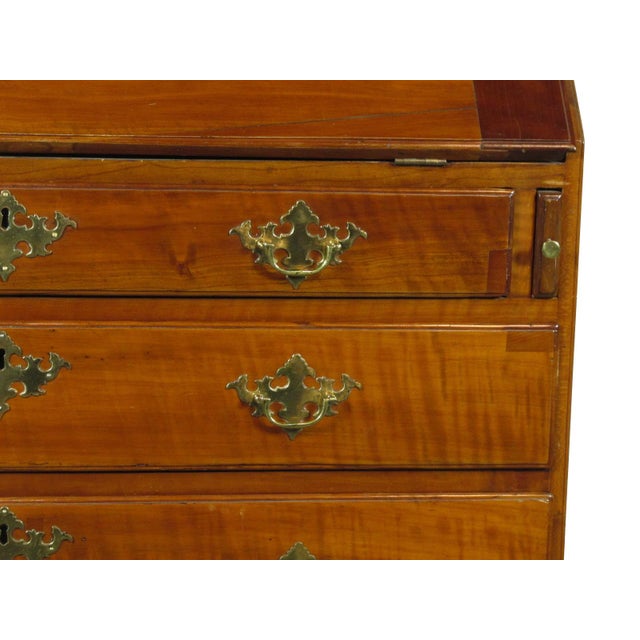 18th-C. American Slant Lid Desk For Sale - Image 9 of 13