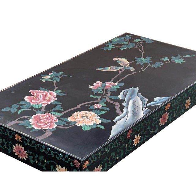 1970s Chinese Black Lacquer Flower Birds Graphic Rectangular Low Coffee Table For Sale In San Francisco - Image 6 of 13