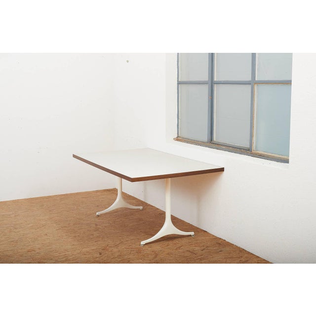 Model 5559 Pedestal Series Dining Table in White Coated Cast Aluminum and Resin with Walnut by George Nelson & Associates for Herman Miller, 1960 For Sale - Image 9 of 14