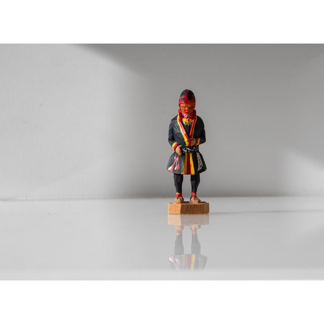 Mid-20th Century Scandinavian Traditional Hand-Carved Saami Figure from Georg Jonsson, 1950s For Sale - Image 11 of 18