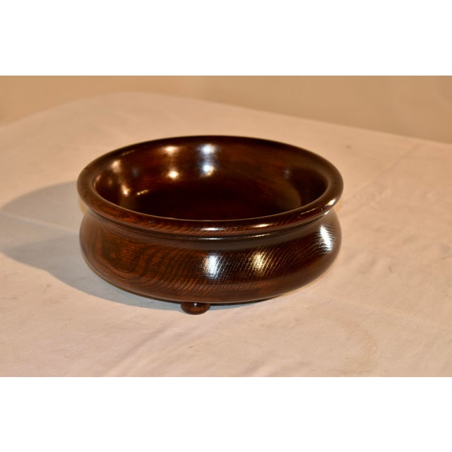 English English Turned Oak Bowl, Circa 1900 For Sale - Image 3 of 5