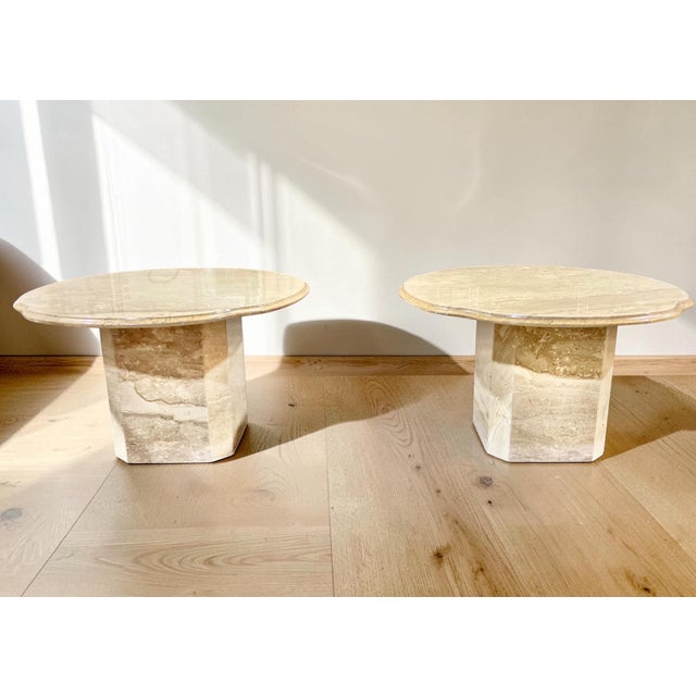 Contemporary Pair of 1970s Italian Travertine Scalloped Edge Pedestal End Tables For Sale - Image 3 of 17