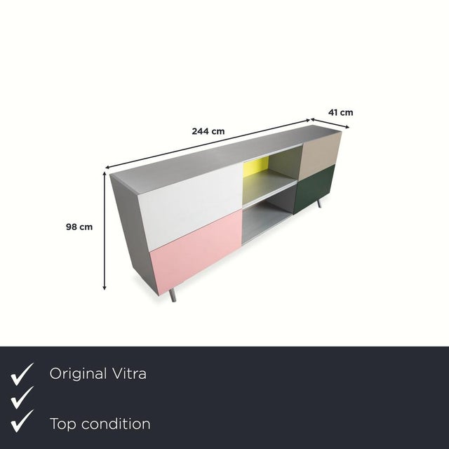 Here you'll find an exceptional sideboard from Vitra that combines functionality with an almost playful, light aesthetic....