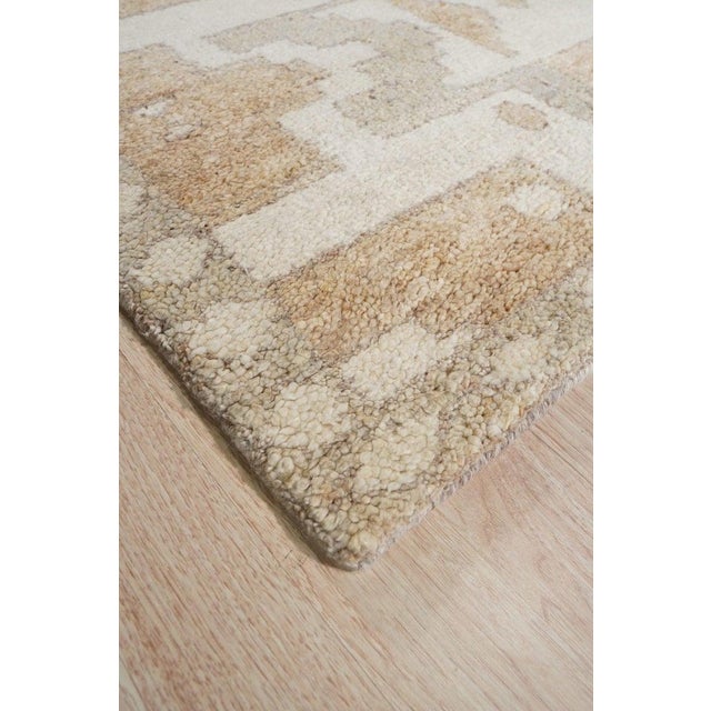 8x10 Ivory Hand-Knotted Wool Diamond Medallion Geometric Traditional Carpet Rug For Sale - Image 4 of 6