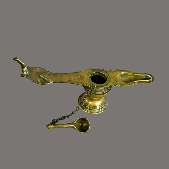 18th Century Antique South Indian Brass Oil Lamp For Sale - Image 6 of 12