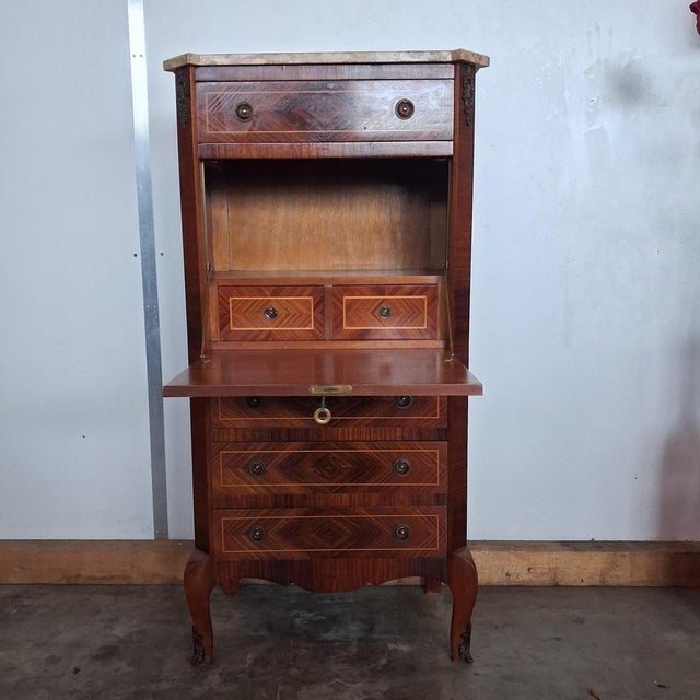 Item No.: 1179 Features Louis-Philippe Secretary Desk France, circa 1900 (high-quality reproduction) High-quality rosewood...