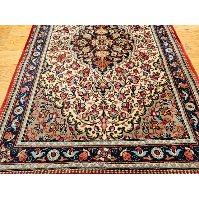 Vintage Isfahan Rug, Hand-Knotted Wool, Floral Pattern, Ivory & Navy, 3x4 For Sale - Image 10 of 15