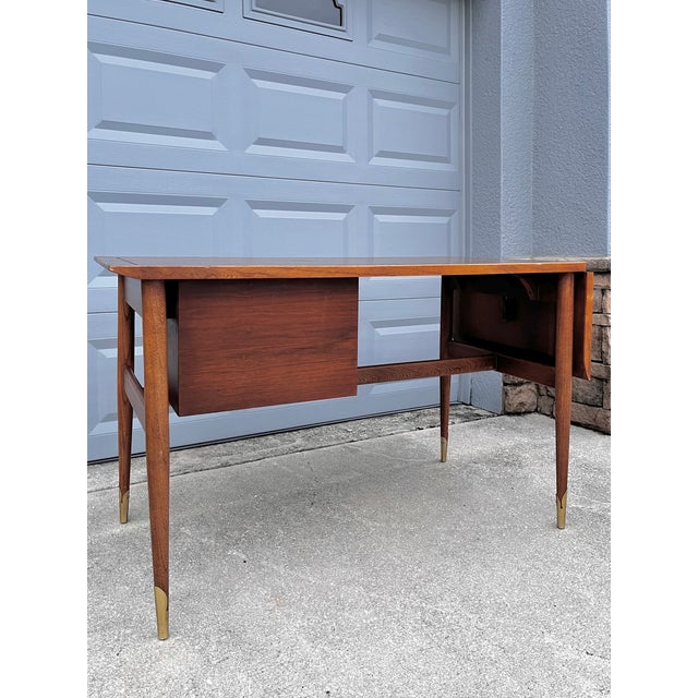 Mid Century Modern Extendable Writing Desk With Drop-Hinge Leaf | by Lane Furniture For Sale - Image 12 of 18