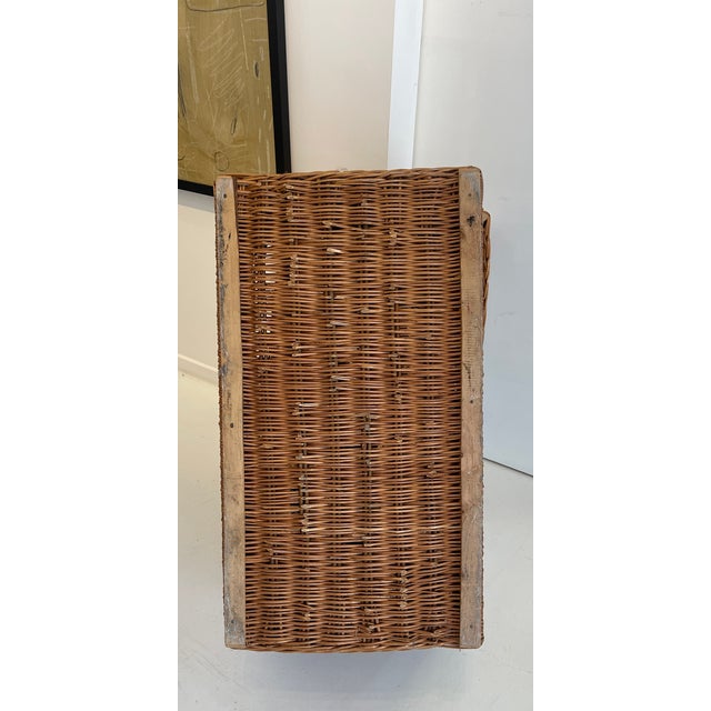 Mid 20th Century Mid-20th Century Vintage Wicker Storage Trunk With Lift-Top Lid For Sale - Image 5 of 8