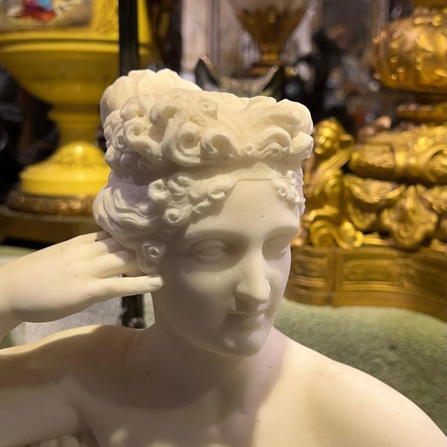 Stone Pauline Bonaparte as Venus Victrix Marble Sculpture After Antonio Canova For Sale - Image 7 of 12