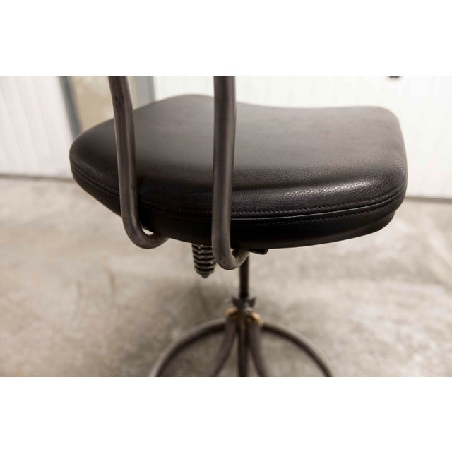 French Army Swivel Office Chair in Leather, 1960s For Sale - Image 10 of 18