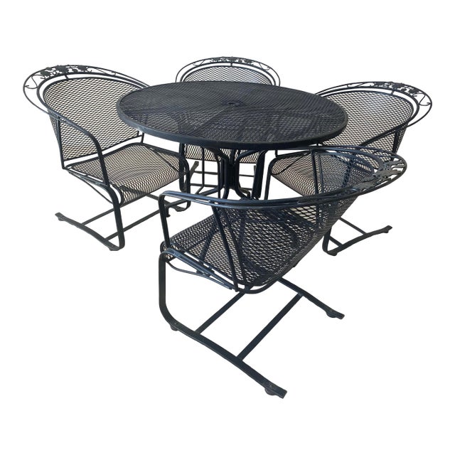 Woodard Briarwood Collection Wrought Iron Four Barrel Cantilever/Rocker Chairs and Table Set Late 20th Century For Sale