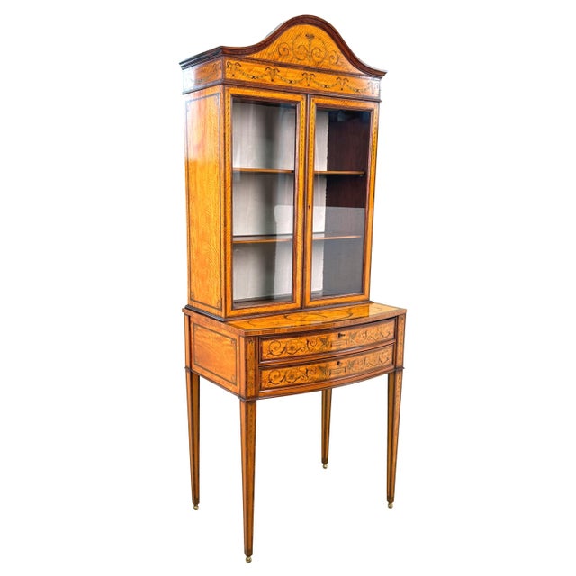 Wood 19th Century Satinwood Display Cabinet attributed to Edwards & Roberts, 1890 For Sale - Image 7 of 18