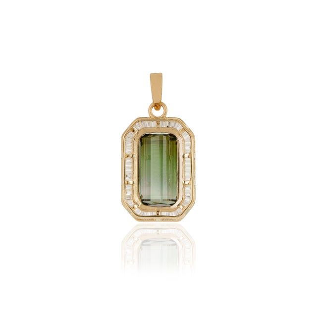 Metal 5.5ct Emerald Cut Green Tourmaline & Baguette Diamond Pendant in 14k Yellow Gold For Sale - Image 7 of 12