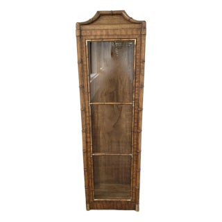 Mid 20th Century Weiman Faux Bamboo Chinoiserie Pagoda Curio Cabinet For Sale