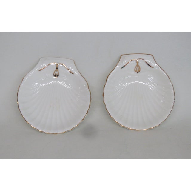 English Foley Fine Bone China Pair of 2 Shell Shaped Dishes Gold Trim Butter Pats 4856b For Sale - Image 3 of 14