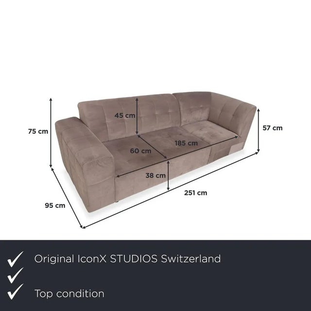 with the IconX STUDIOS Bloom sofa, you bring a sculptural statement piece into your living room, captivating with its...