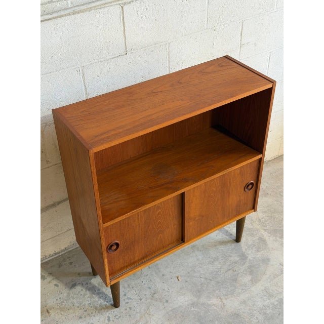 Mid 20th Century Vintage Danish Modern Teak Bookcase Cabinet Sliding Doors Mid Century Scandinavian Shelf For Sale - Image 5 of 9