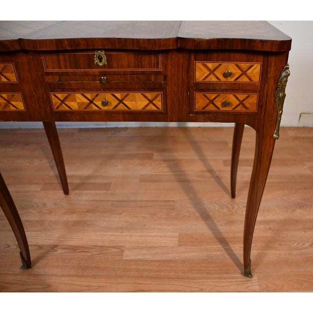 1890s Antique French Louis XV Walnut & Satinwood Coiffeuse Makeup Vanity Desk For Sale - Image 6 of 18