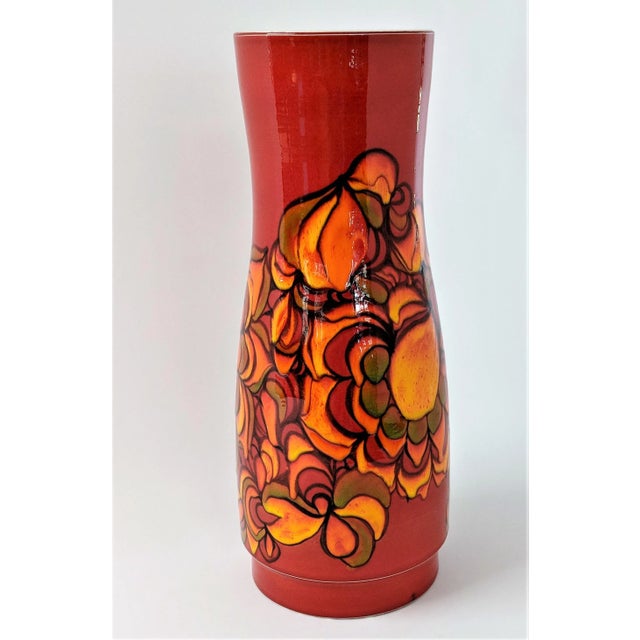 Poole England ceramic vase. Beautiful colors. Nice large size. Artist's initials signature on bottom. #85