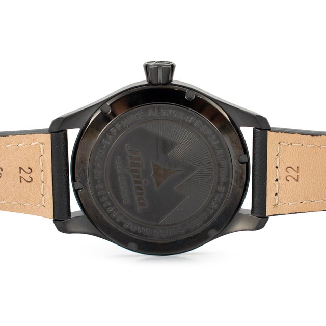 Early 21st Century Alpina Startimer Pilot 44mm Al-525gg4fbs6 Grey Dial Leather Strap Steel Watch For Sale - Image 5 of 8