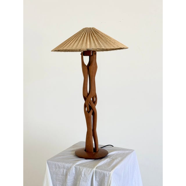 Sculptural Hand-Carved Table Lamp in Teak Wood, 1970s, in Very Good conditions. Designed 1970 to 1979 European Plug (up to...