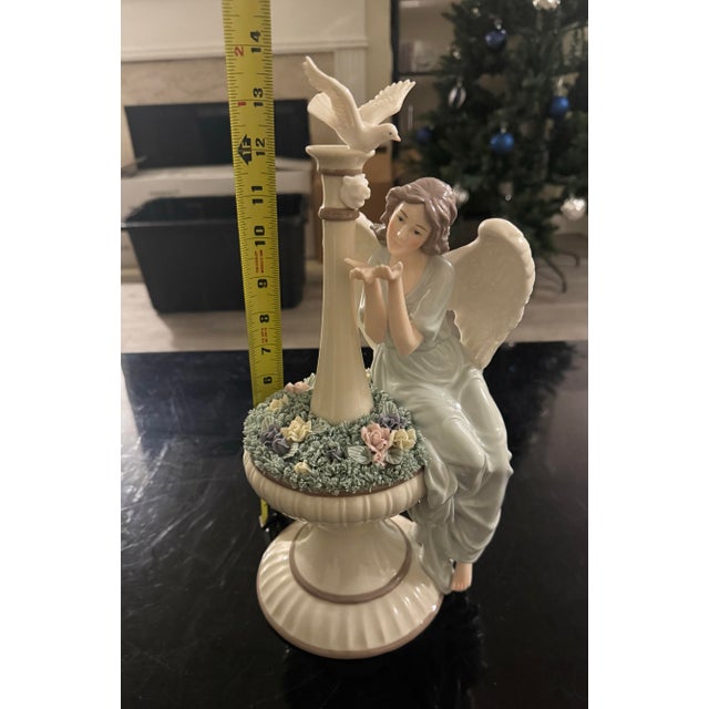 Ceramic Grandeur Noel Porcelain Angel 2002 Collectors Edition 14in For Sale - Image 7 of 8