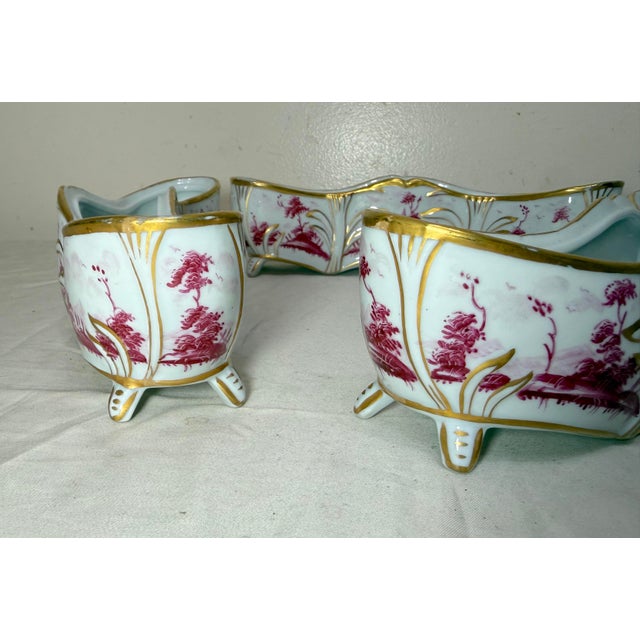 Antique 3 Piece Italian Capodimonte Porcelain Table Garniture Jardiniere Set For Sale In New York - Image 6 of 10