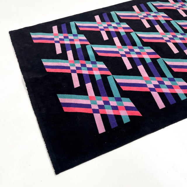Large Geometric Wool Rug from Missoni, 1980s, in Good conditions. Designed 1980 to 1989 I have official proof of...