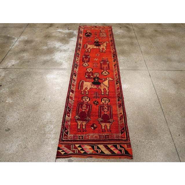 Tribal Galerie Shabab Collection Mid-20th Century Turkish Anatolian Rug For Sale - Image 3 of 10