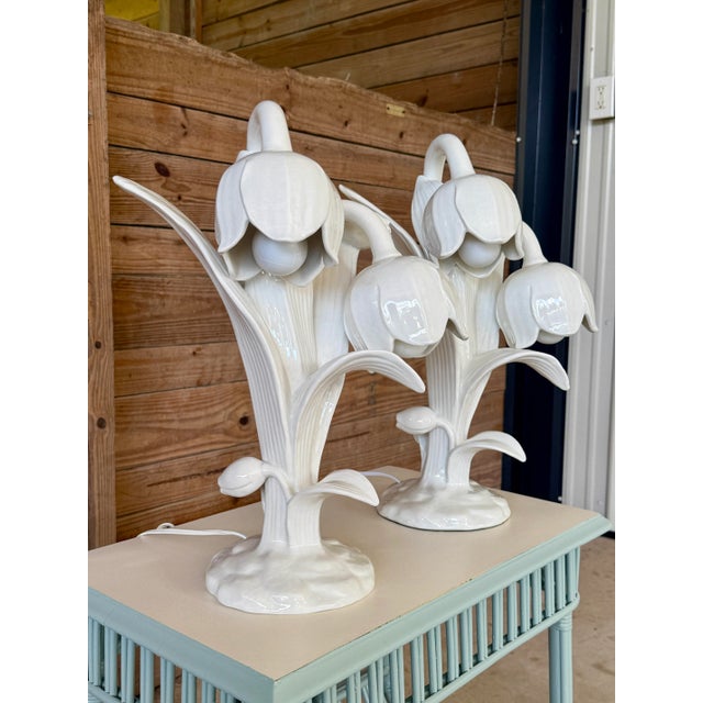 Pair of Mid-20th Century Italian Porcelain Lily Flower Table Lamps For Sale - Image 12 of 12