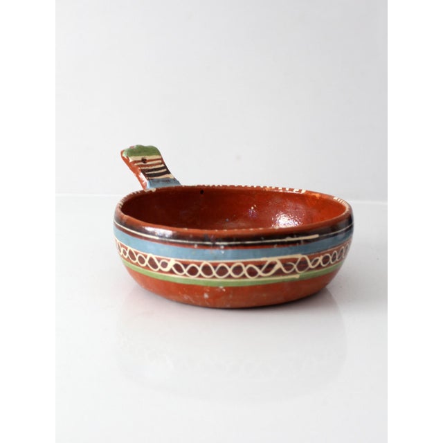 Mid 20th Century Mexican Pottery Hand-Painted Terracotta Handled Serving Dish For Sale - Image 14 of 14