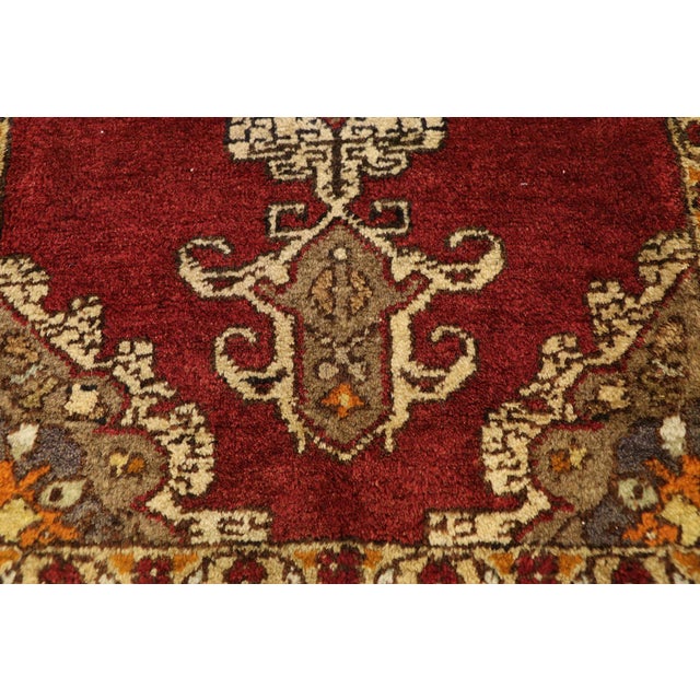 Vintage Turkish Yastik Rug - 01'09 X 03'06 For Sale - Image 4 of 8