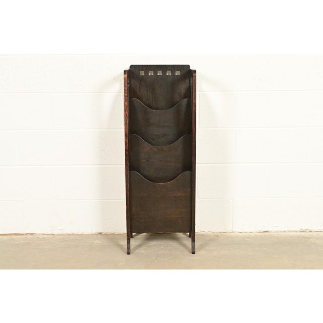 Lakeside Craft Shops Antique Mission Oak Arts & Crafts Magazine Rack, Circa 1910 For Sale - Image 11 of 11