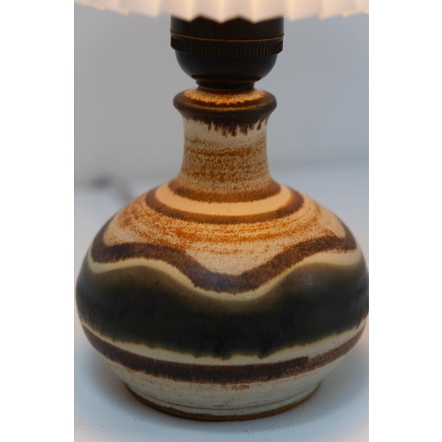 Small Danish Modern Brown Ceramic Table Lamp by Jette Hellerøe, 1960s For Sale - Image 12 of 17