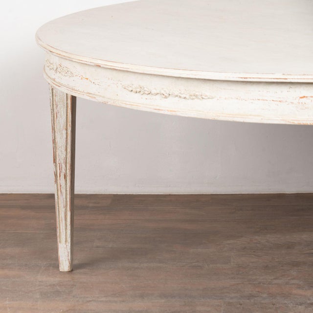 Large Round White Swedish Gustavian Style Dining Table, Reproduction For Sale - Image 9 of 15
