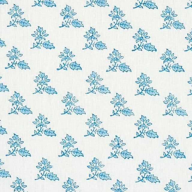 Sample - Schumacher Torbay Hand Blocked Print Fabric in Blue For Sale