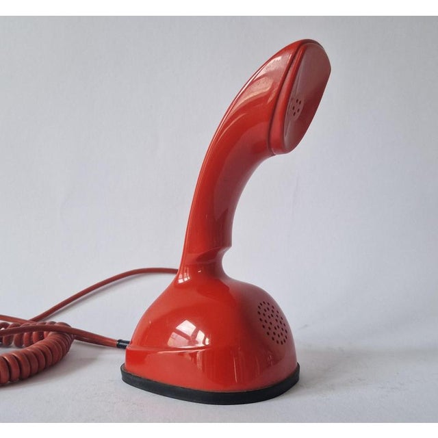 Red Mid-Century Plastic Cobra Telephone by L.M Ericsson for Ericofon, Sweden, 1968 For Sale - Image 8 of 13
