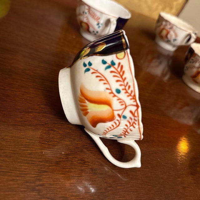 Early 19th Century Set of 7 - Gaudy Welsh Tea Cups For Sale - Image 4 of 6