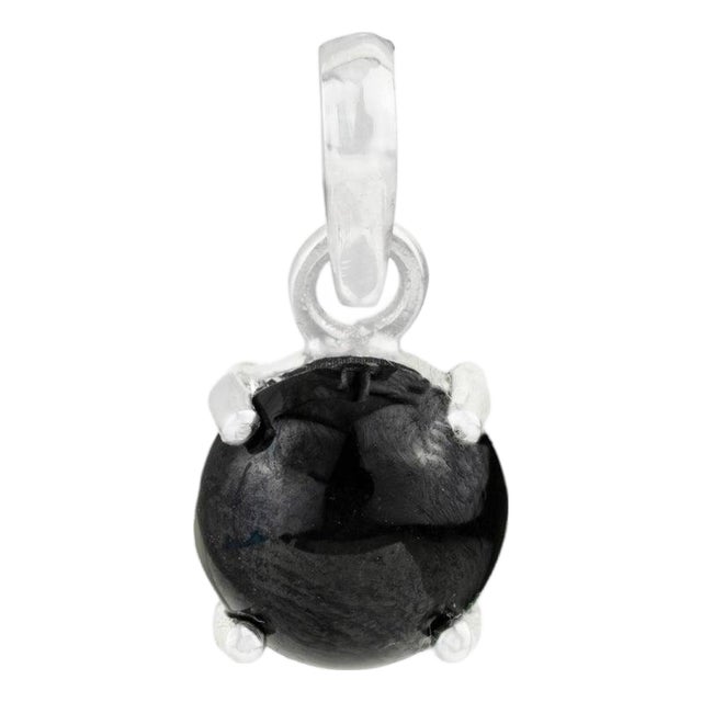 Handmade 3.95 Ct Black Star Pendant Set in 925 Sterling Silver For Sale