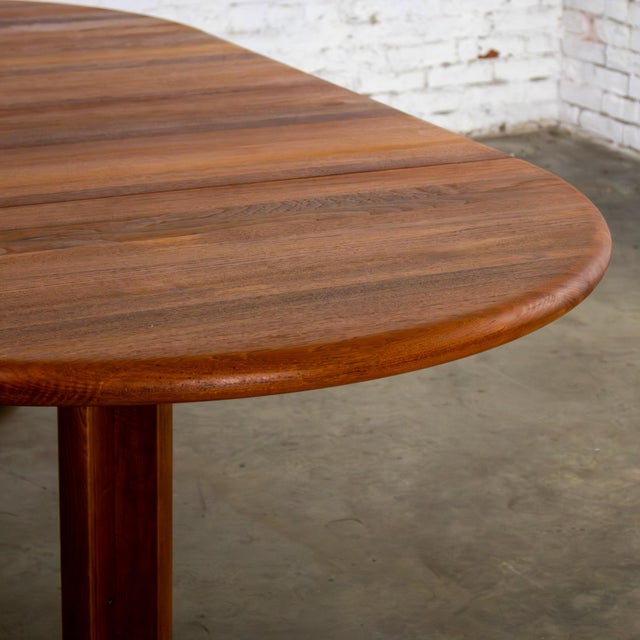 Glostrup Møbelfabrik Mid-20th Century Scandinavian Modern Dining Table Solid Teak Round to Oval Expanding by Glostrup Mobelfabrik For Sale - Image 4 of 18