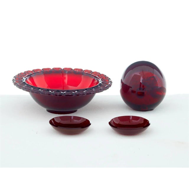 Scandinavian Red Art Glass by Monica Bratt, 1950s, Set of 4 For Sale - Image 3 of 5