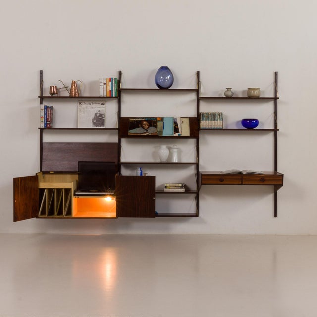 Mid-Century Modern Rosewood Wall Unit with Desk by Hansen and Guldborg, Denmark, 1960s For Sale - Image 3 of 18